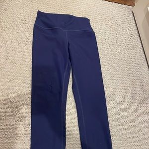 Navy Alo Leggings
